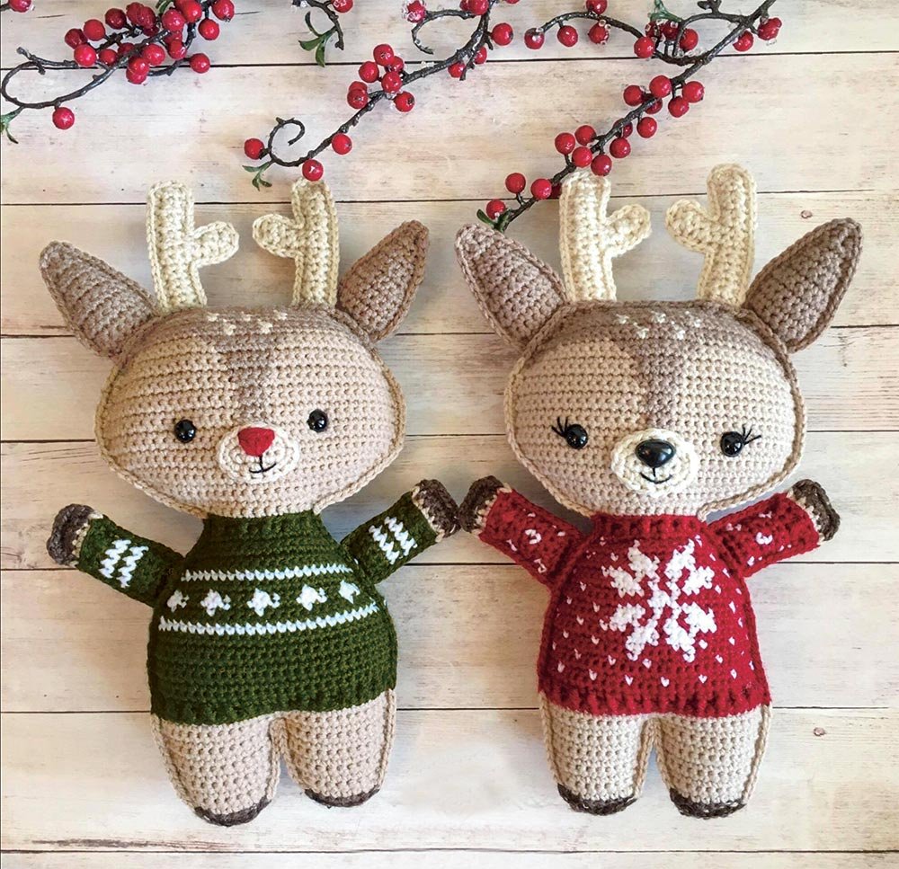 Holiday Deer Crochet Kit