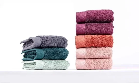Vive la couleur : serviettes, etc.