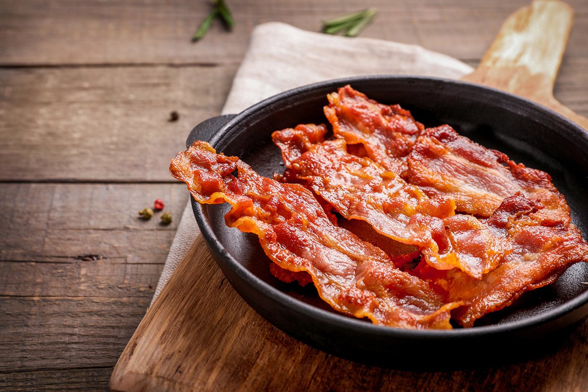 5 Reasons to Eat Bacon