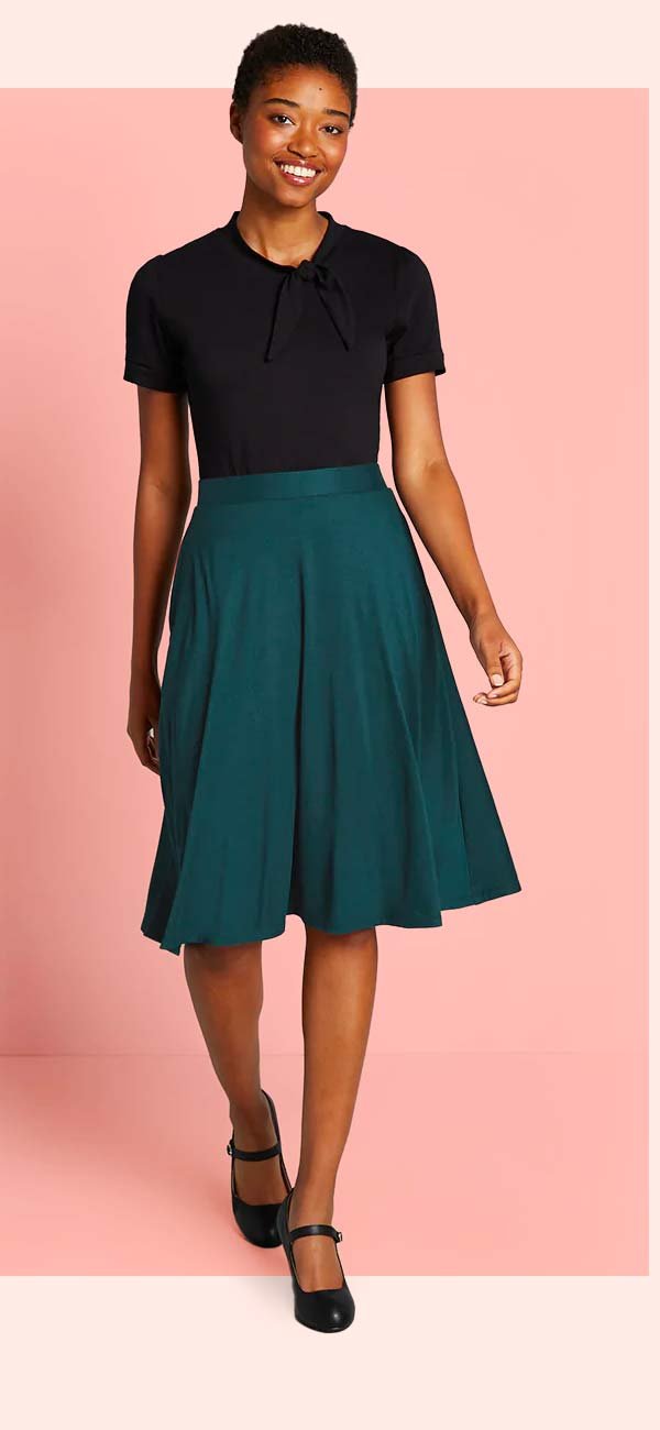 Excellence Attained Knit A-Line Skirt - GREEN
