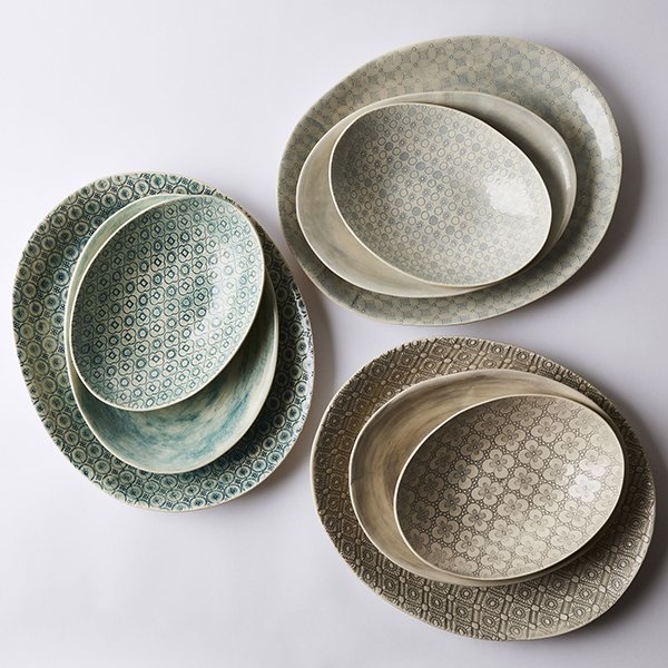 Handmade Oval Serving Set, by Wonki Ware